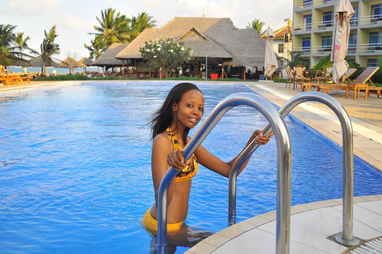 Giraffe Ocean View Hotel Dar es Salaam Exterior foto